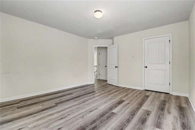 Building Photo - 550 Nichols View Way
