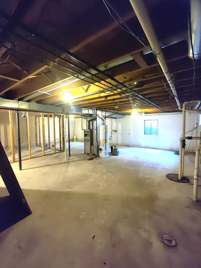 Building Photo - 2545 N 4645th Rd