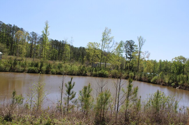 Building Photo - 818 W Grantville Rd