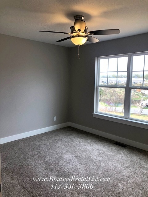 Building Photo - Clean and coming soon!