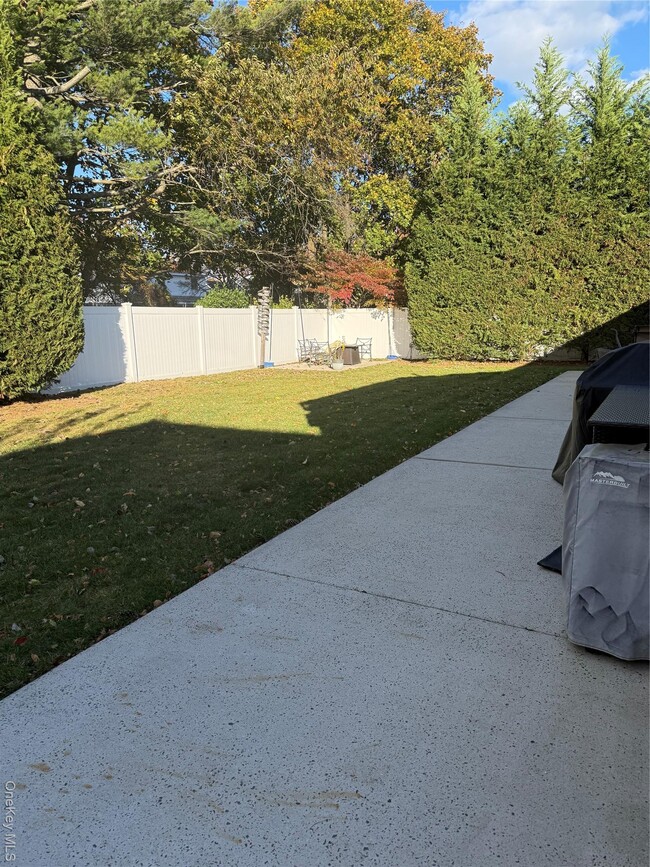 Building Photo - 15 Garfield Ave