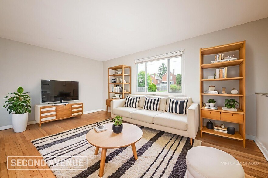 Building Photo - 4274 Shields St