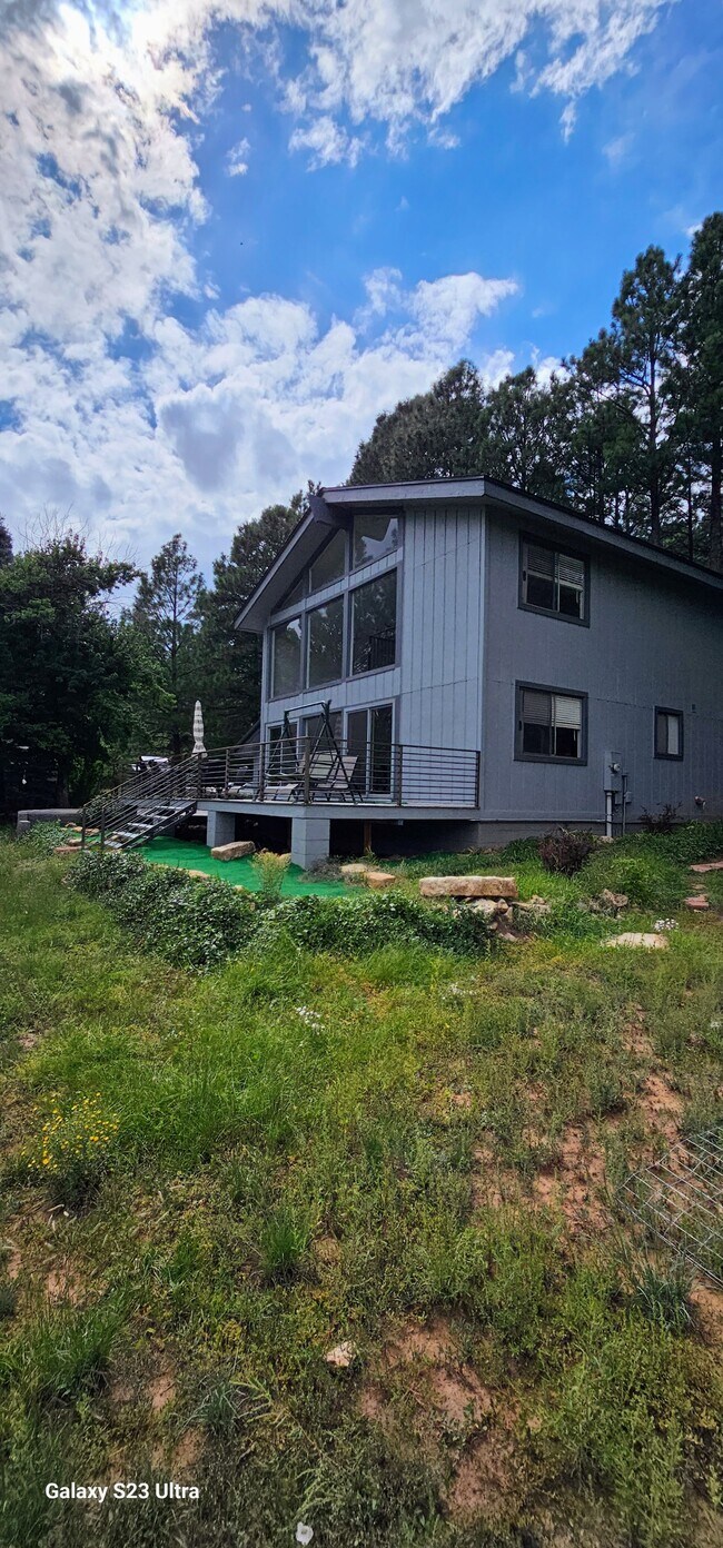 Building Photo - 2280 N Southern Hills Dr