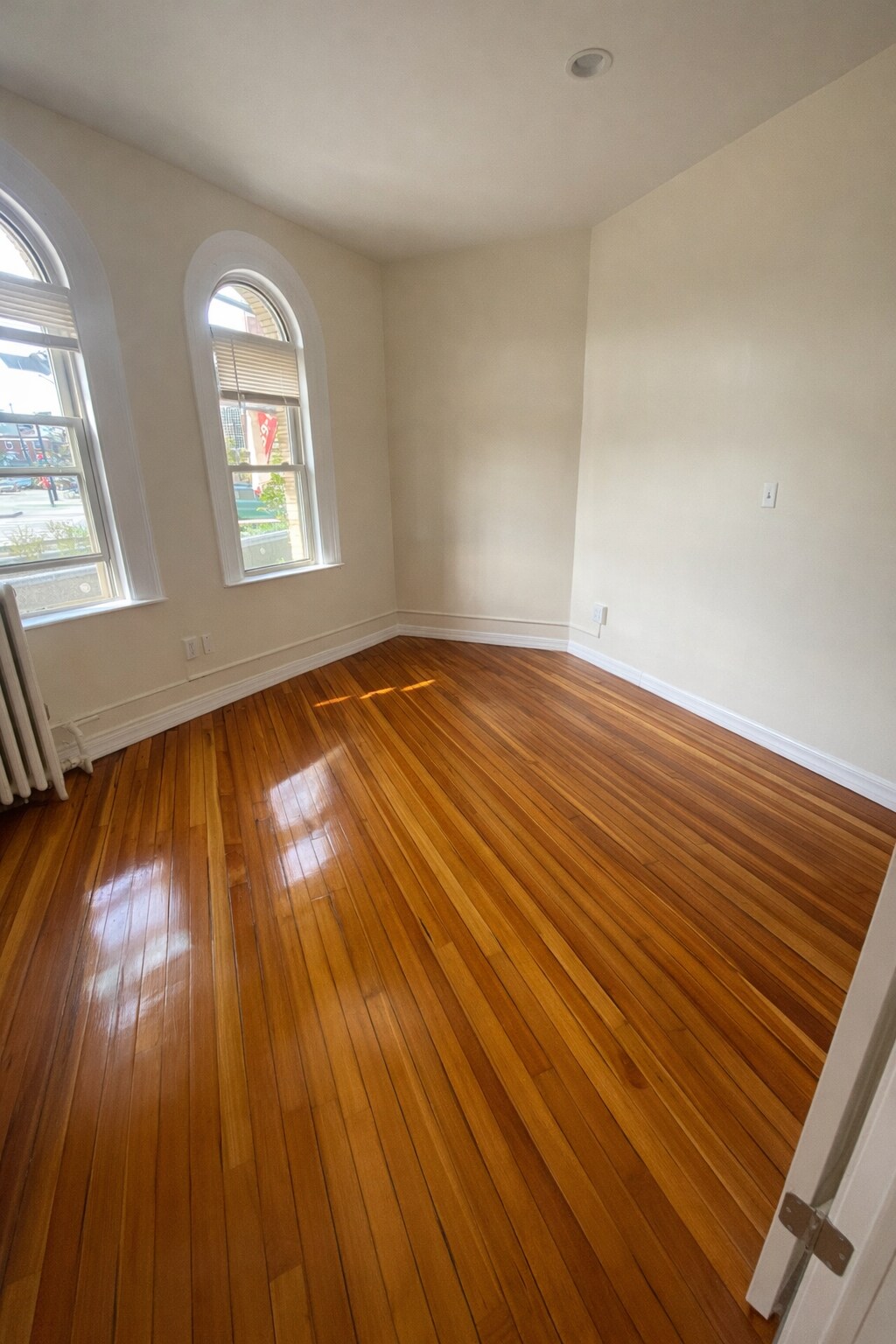 Building Photo - 58 Hemenway St