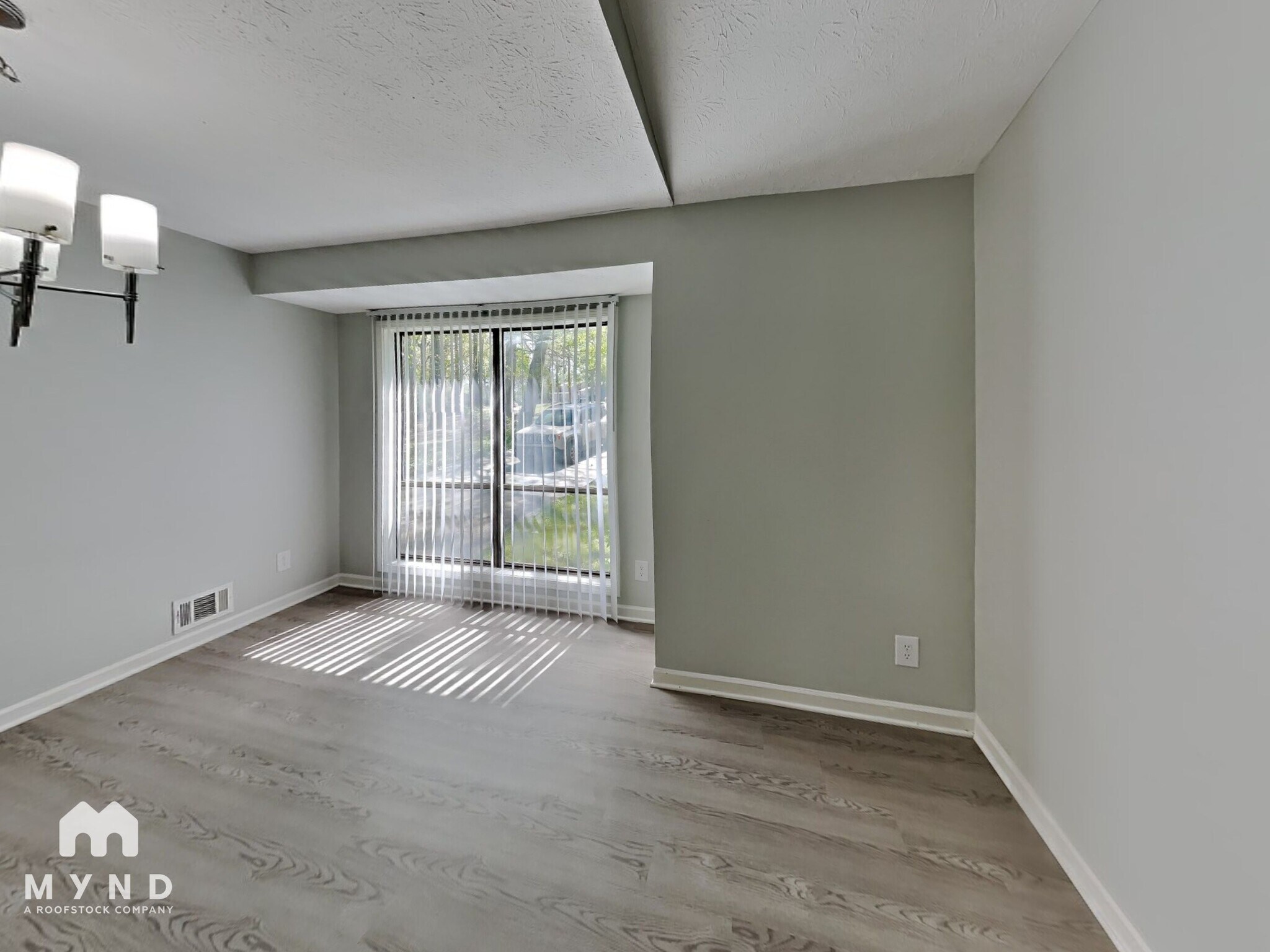 Building Photo - 276 Grist Mill Ln