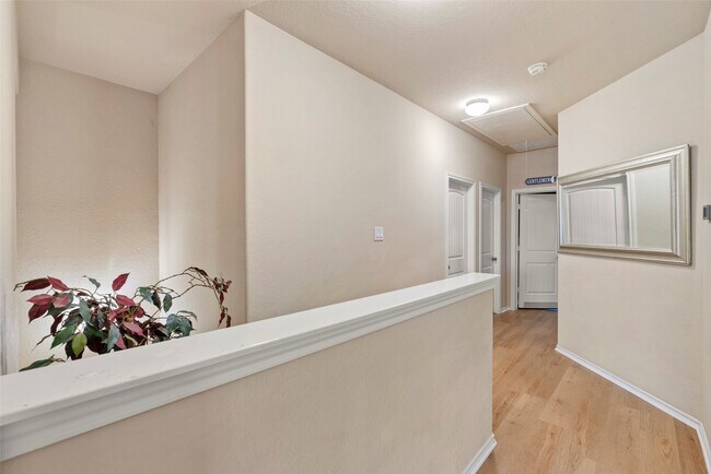 Building Photo - 3418 Bainbridge Hill Ln