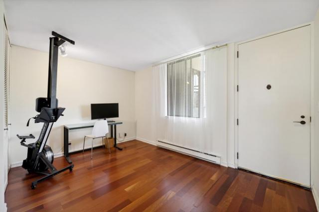 Building Photo - 1 bedroom in Seattle WA 98102