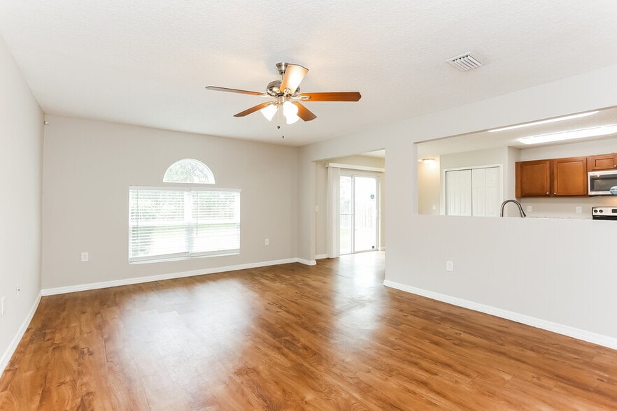 Building Photo - 3536 Alec Dr