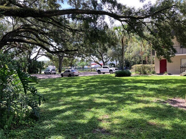 Building Photo - 11703 Raintree Village Blvd
