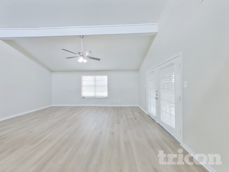 Building Photo - 16307 Bird Dog Ct