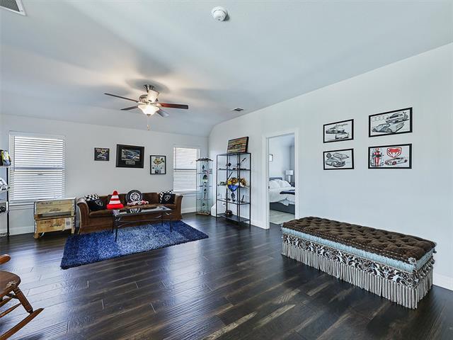 Building Photo - 1820 Amazon Dr
