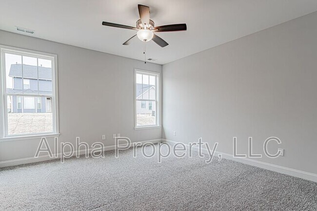 Building Photo - 73 Tannery Dr