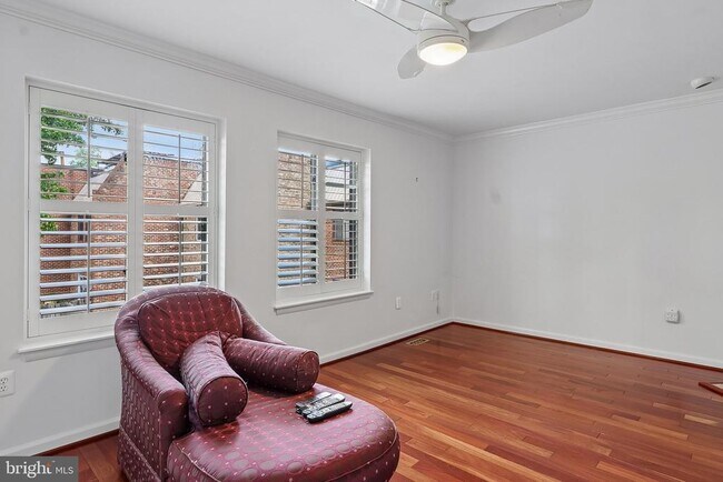 Building Photo - 519 Brummel Ct NW
