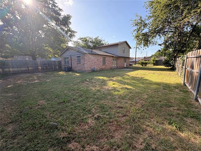 Building Photo - 1416 Norwood Dr