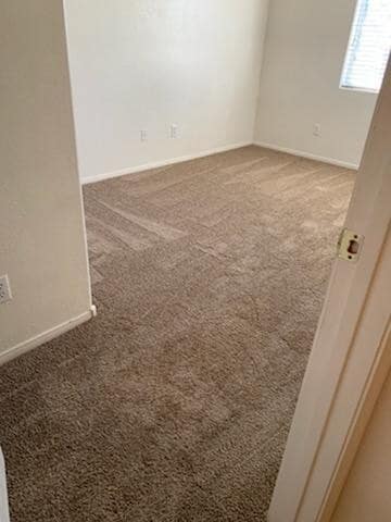 Building Photo - 3 Bedroom Single Family