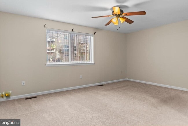 Building Photo - 11893 Blue February Way