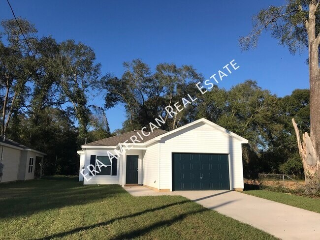 Primary Photo - 714 Robinson Ave E
