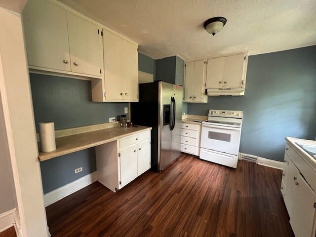Building Photo - 2318 W Cornwallis Dr