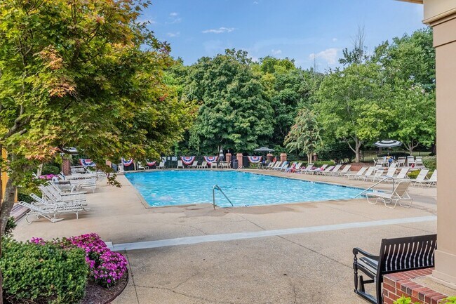 Building Photo - 111 Tyne Dr