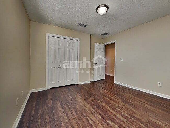 Building Photo - 1555 Tawny Marsh Ct