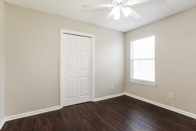 Building Photo - 2938 Biloxi Trail
