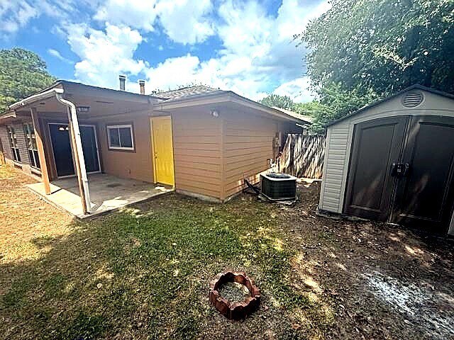 Building Photo - 3106 Trembling Creek Cir