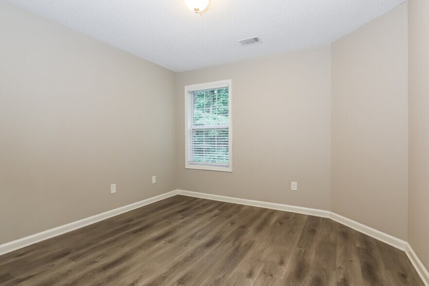 Building Photo - 859 Betsy Ross Trail