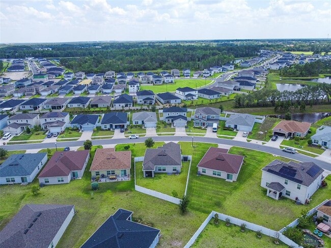 Building Photo - 3936 Fescue St