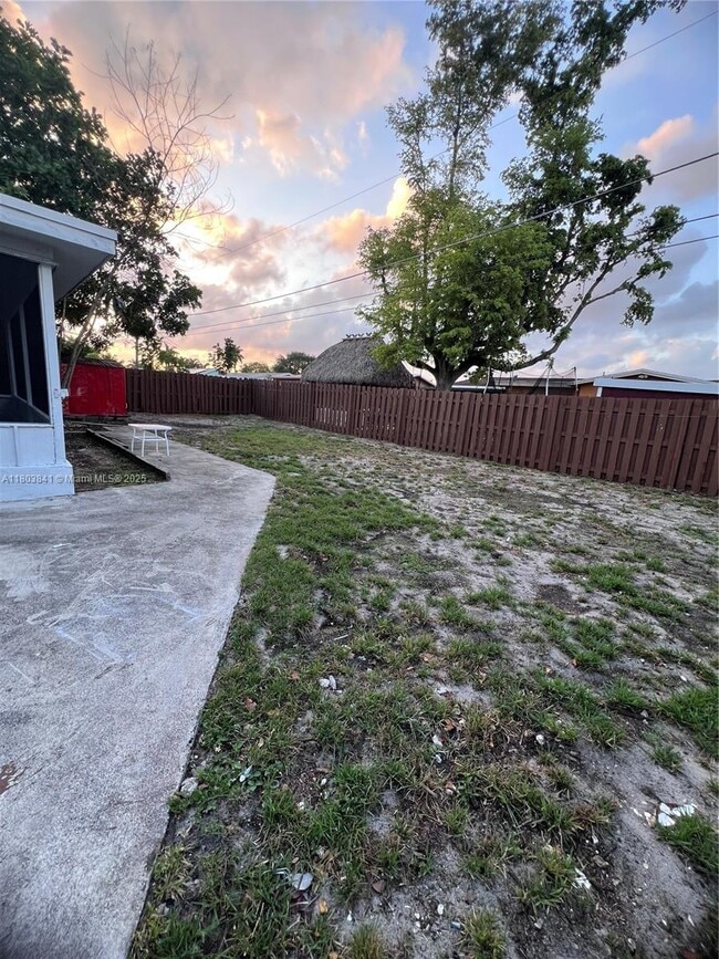 Building Photo - 11431 NW 35th St