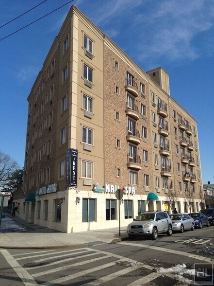 Building Photo - 3030 Middletown Rd