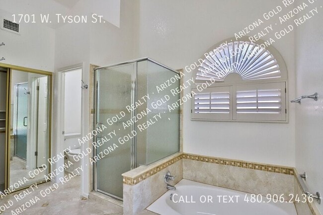 Building Photo - 1701 W Tyson St