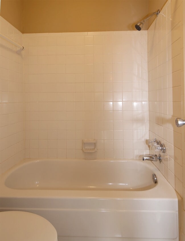 Building Photo - 13339 Somersworth Dr