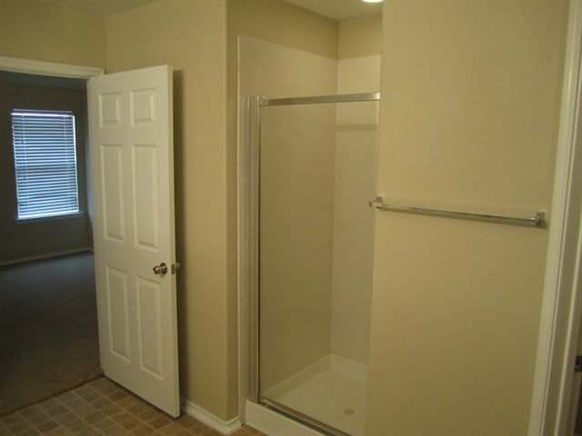 Building Photo - 18401 Sunrise Oaks Ct