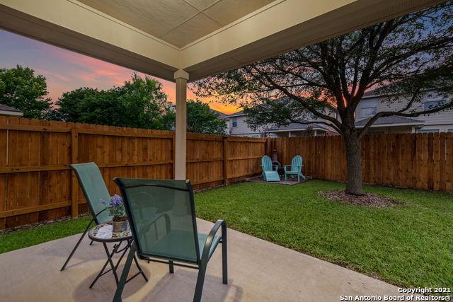 Building Photo - 8415 Spicewood Bend