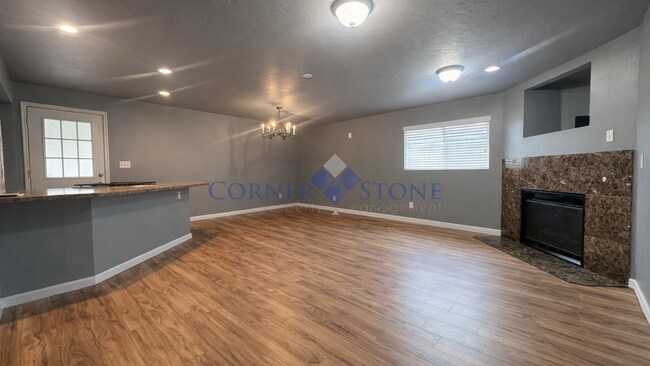 Building Photo - Large Spacious Home in Caldwell!