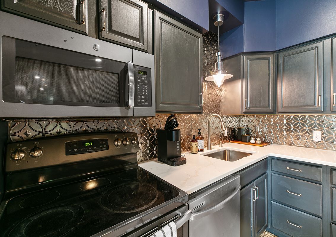 Building Photo - 9 Green Ridge Pl
