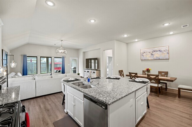 Building Photo - 3306 Old Ironwood Dr