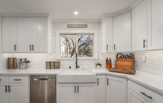 Building Photo - A Private Oasis with Unmatched Amenities 4 Bedroom 3 Bath