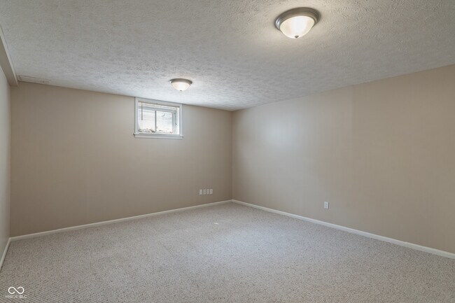 Building Photo - 5806 Corralberry Ct