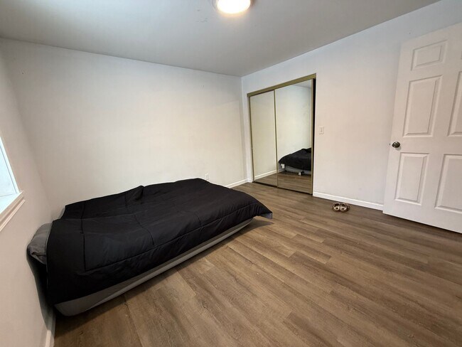 Building Photo - Parham McCormick Rd