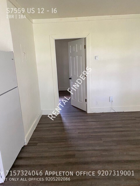 Building Photo - S7559 US-12