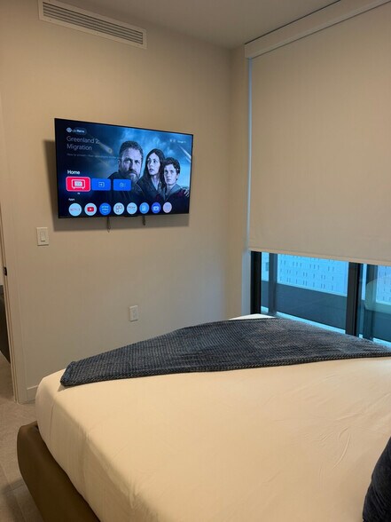 Building Photo - 61 NE 4th St