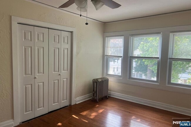 Building Photo - 19 Spring St