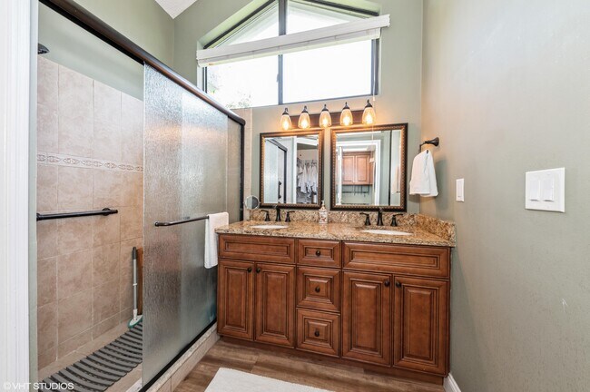 Building Photo - 805 Harbour Pointe Way