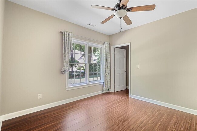 Building Photo - 2381 Oak Grove Meadows