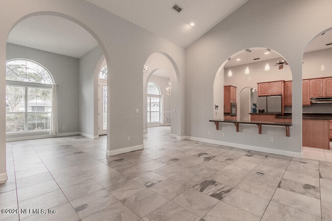 Building Photo - 5466 River Trail Rd N