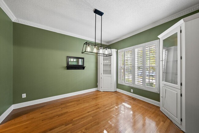 Building Photo - 3135 Lariat Ridge Dr