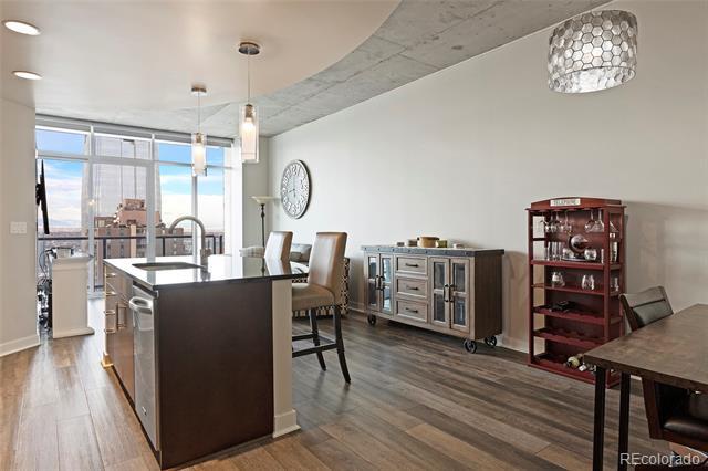 Building Photo - 891 14th St