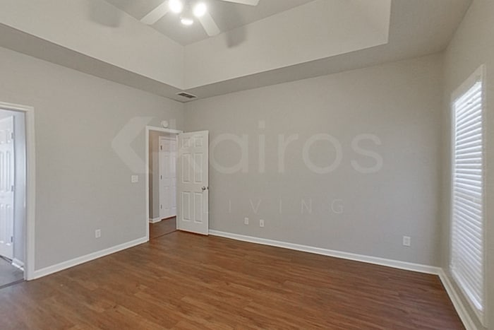 Building Photo - 198 Mitchell Dr