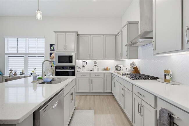 Building Photo - 730 Stickley Oak Way